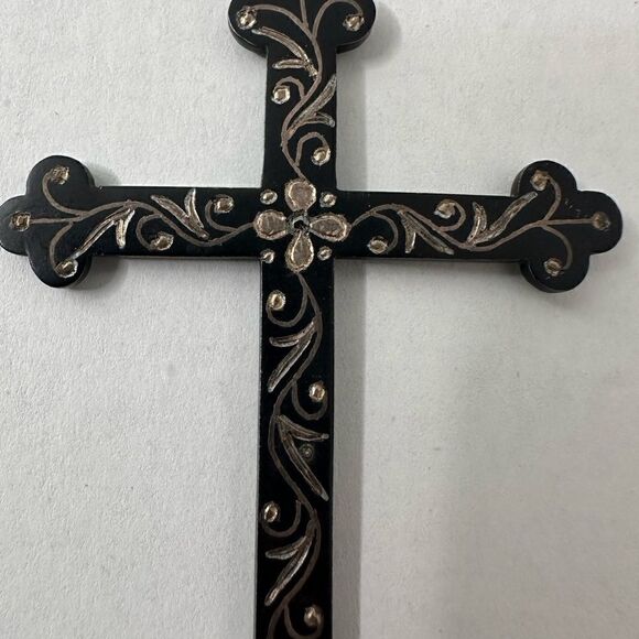 Victorian Era Black Etched Mourning Cross Pendant - Picture 3 of 5